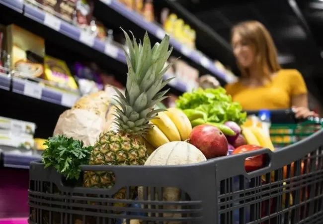 Цены на продукты в Молдове в 2026 году — сравнение стоимости продуктовой корзины из 18 товаров в европейских странах